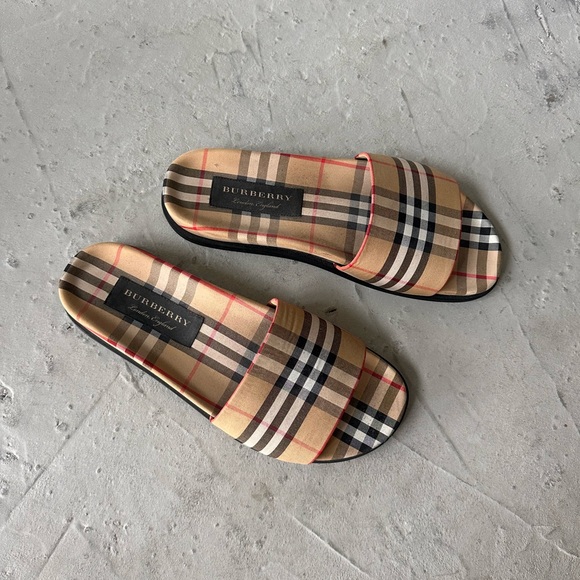 Burberry Archive Beige Mule Cloth Slide Sandals 11 .5 US (44 .5 Euro) - Picture 1 of 8